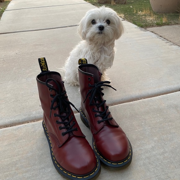 dr martens made in lao